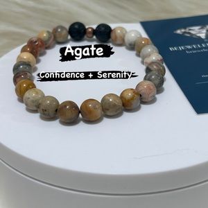 🌟 Channeling Confidence and Serenity with my Agate Bracelet! ✨